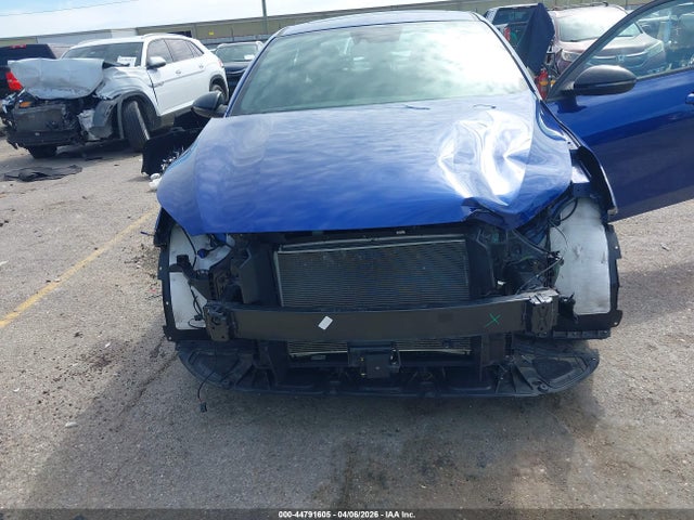 Kia Forte Gt-line