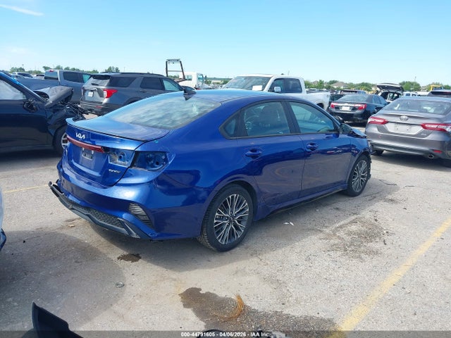 Kia Forte Gt-line