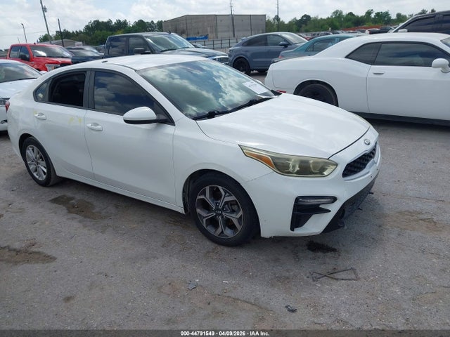 Salvage Kia Forte Image