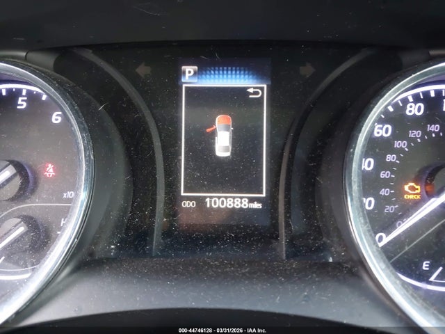 Toyota Camry Le