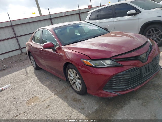 Salvage Toyota Camry Image