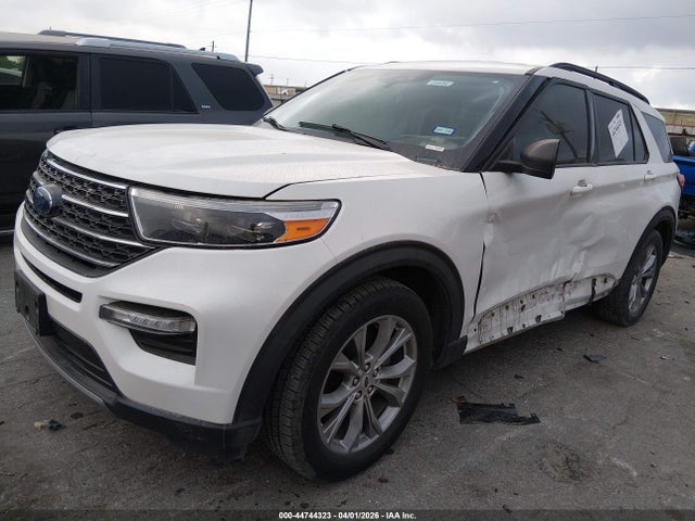 Ford Explorer Xlt