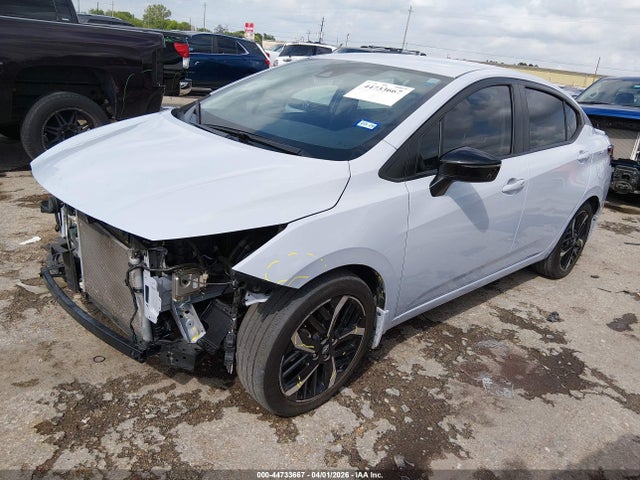 Nissan Versa 1.6 Sr