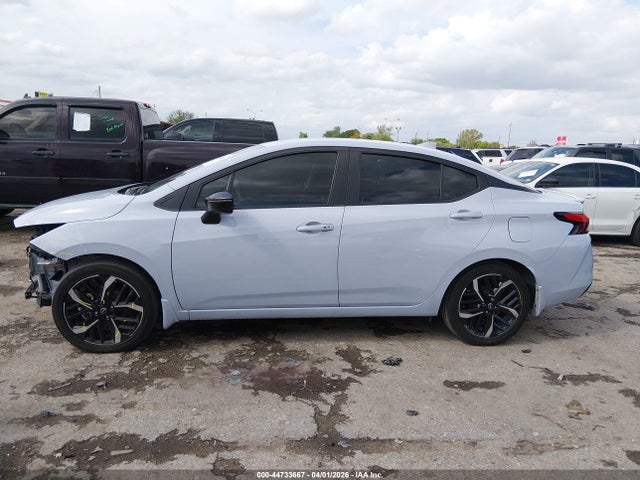 Nissan Versa 1.6 Sr