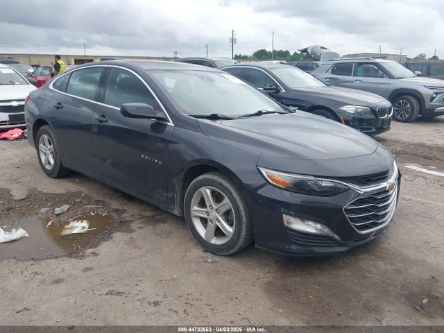 Salvage Chevrolet Malibu Image