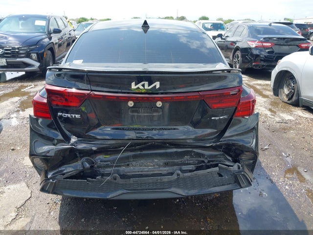 Kia Forte Gt-line