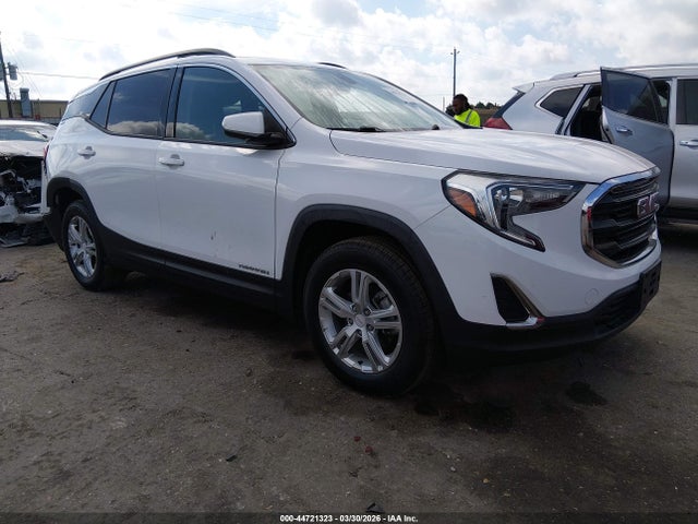 Salvage GMC Terrain Image