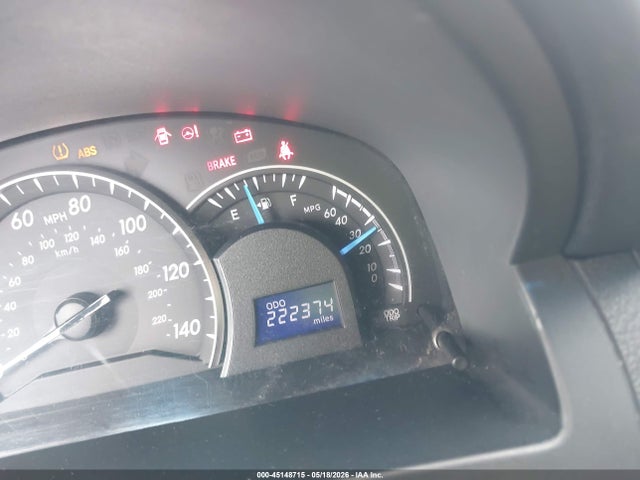 Toyota Camry Le