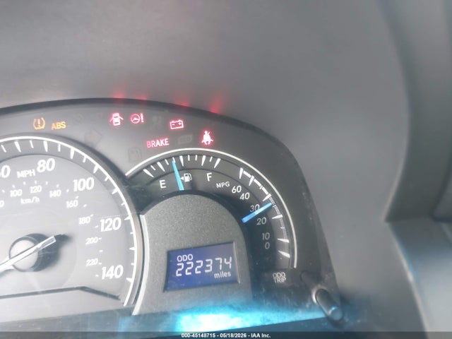 Toyota Camry Le