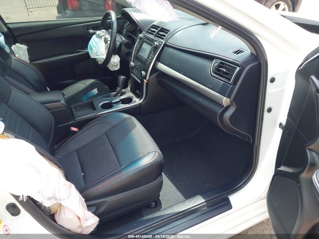 Toyota Camry Se