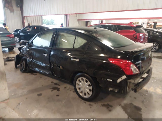 Nissan Versa 1.6 Sv