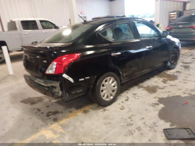 Nissan Versa 1.6 Sv