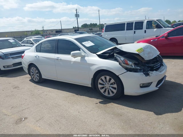 Salvage Honda Accord Image