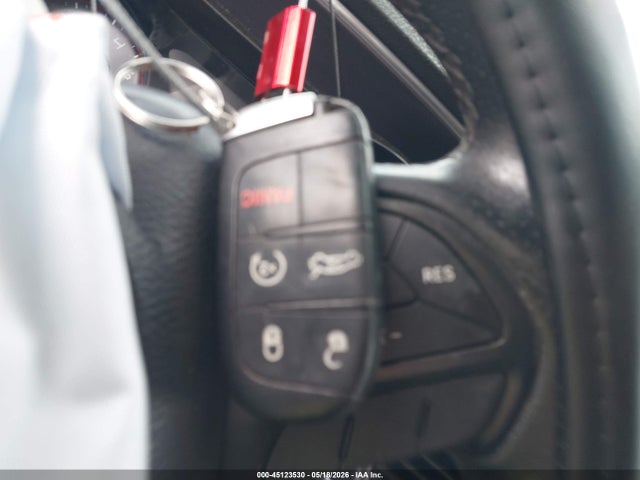 Dodge Charger Sxt