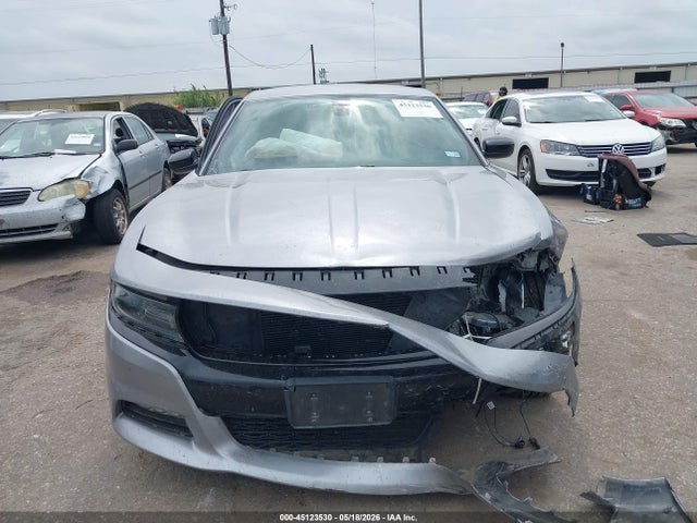 Dodge Charger Sxt