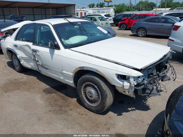 Salvage Mercury Grand Marquis Image