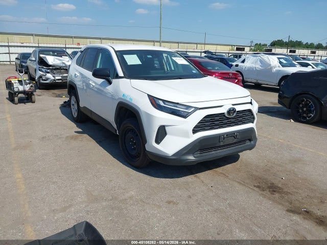 Salvage Toyota RAV4 Image