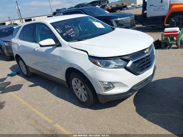 Salvage Chevrolet Equinox Image