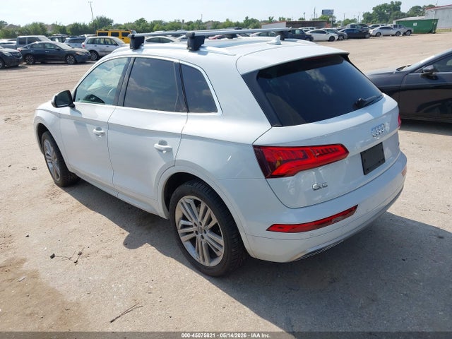 Audi Q5 45 Premium
