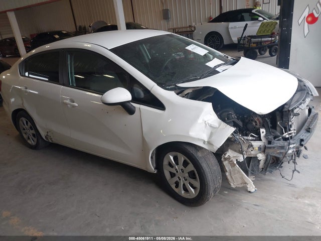 Salvage Kia Rio Image