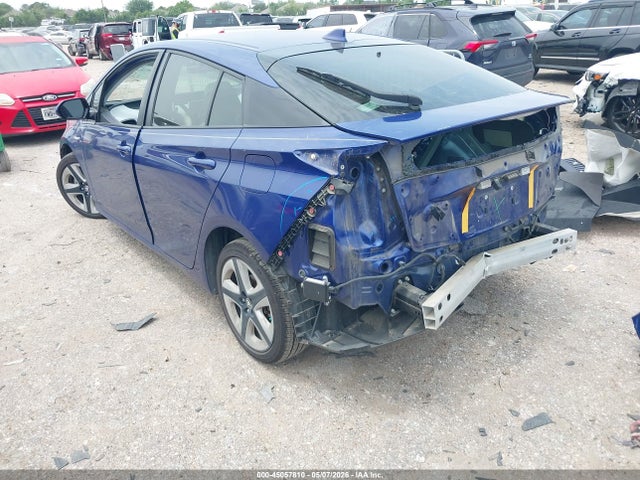 Toyota Prius Three Touring