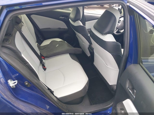 Toyota Prius Three Touring