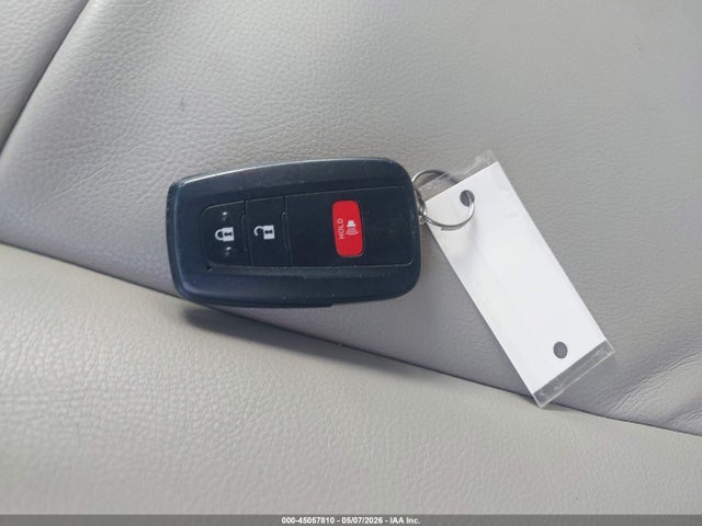 Toyota Prius Three Touring