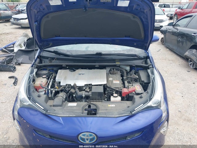 Toyota Prius Three Touring