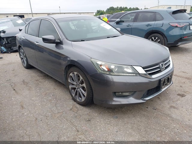 Salvage Honda Accord Image