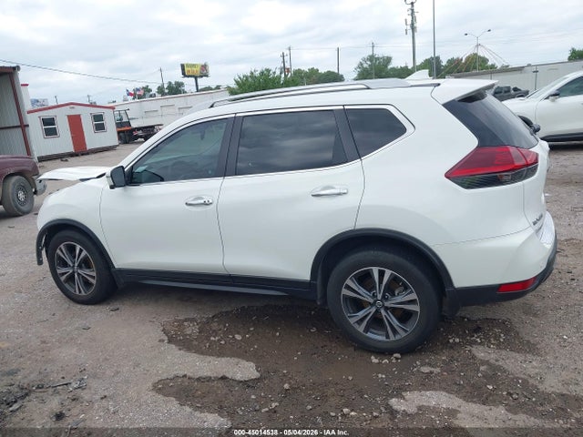 Nissan Rogue Sv