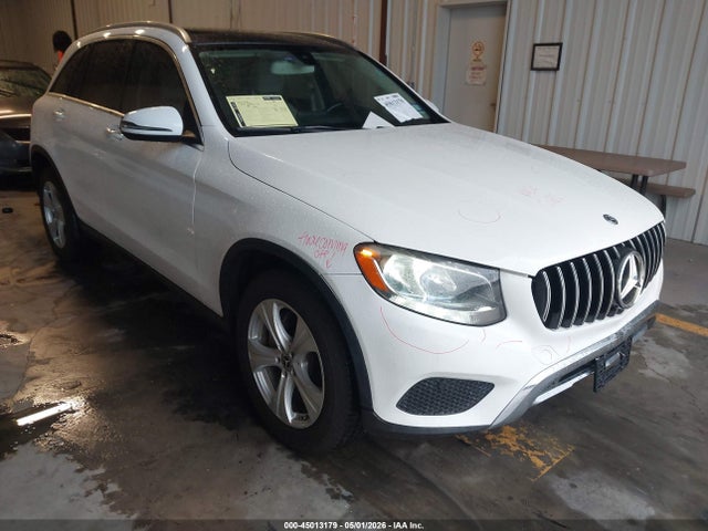 Salvage Mercedes-Benz GLC Image