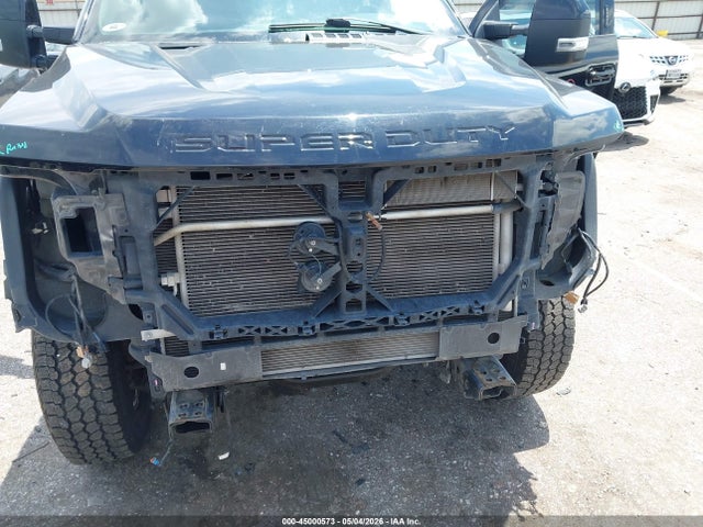 Ford F-250 Lariat