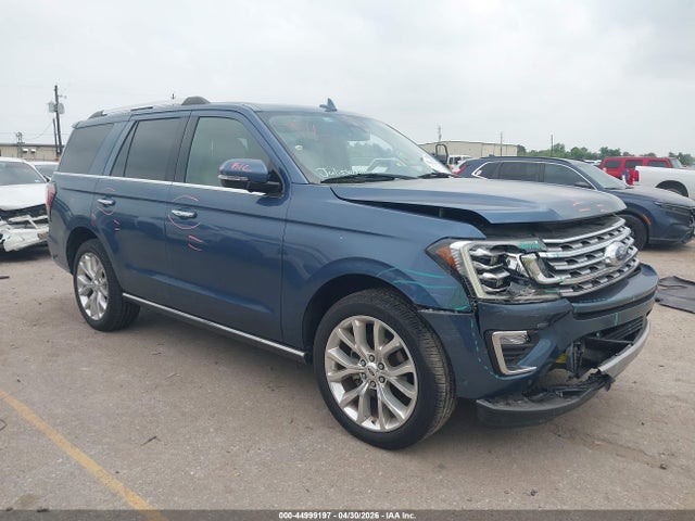 Salvage Ford Expedition Image