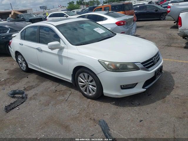 Salvage Honda Accord Image