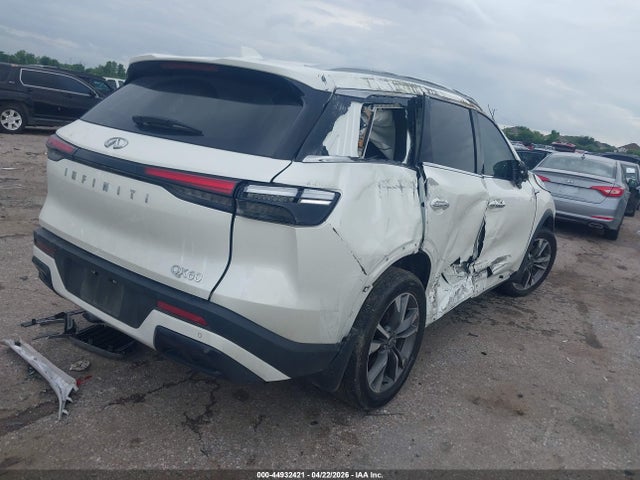 INFINITI Qx Luxe