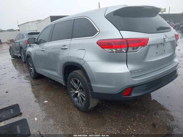 Toyota Highlander Le