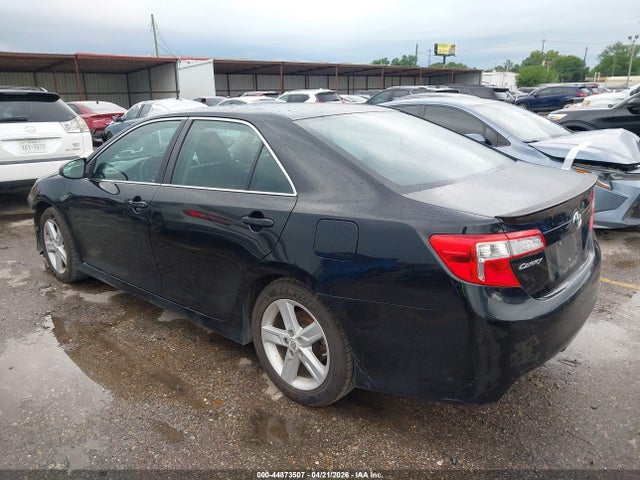 Toyota Camry Se