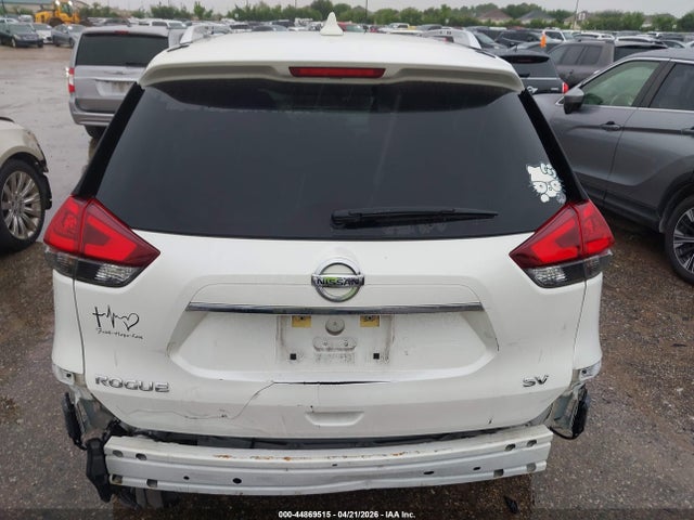 Nissan Rogue Sv
