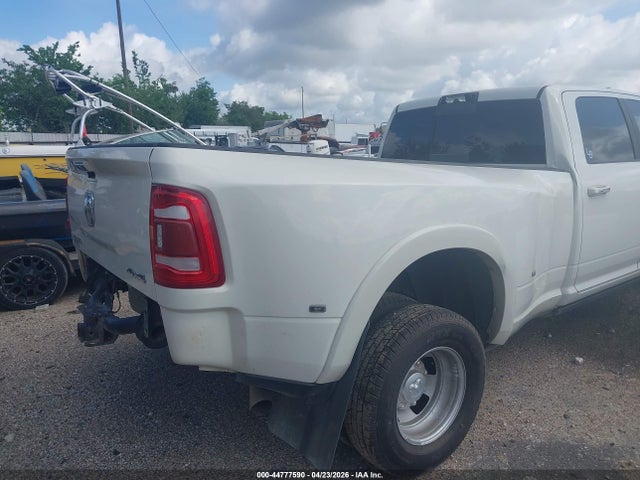 Ram 3500 Laramie  4x4 8' Box