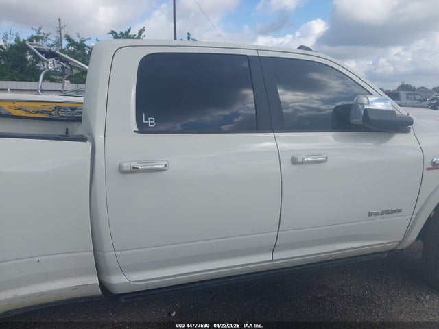 Ram 3500 Laramie  4x4 8' Box