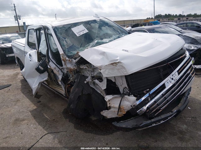 Salvage Chevrolet Silverado 1500 Image