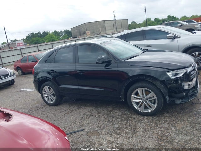 Audi Q3 2.0t Premium