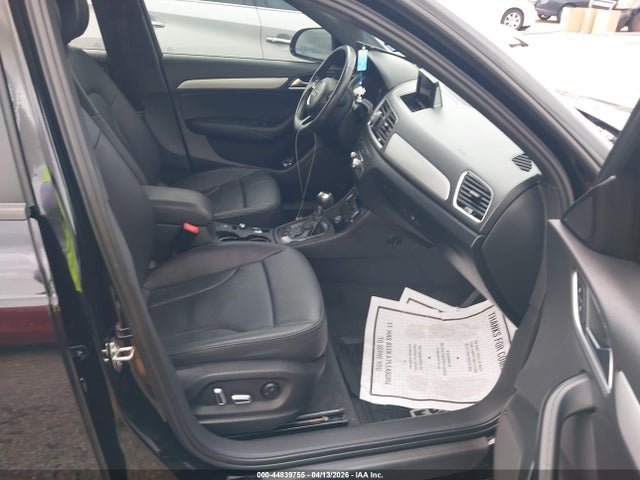 Audi Q3 2.0t Premium