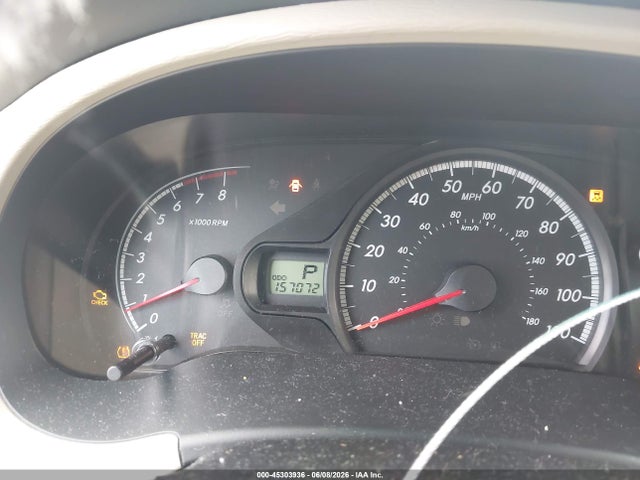 Toyota Sienna Le V6 8 Passenger