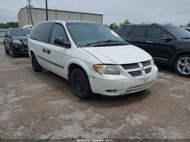Salvage Dodge Grand Caravan Image