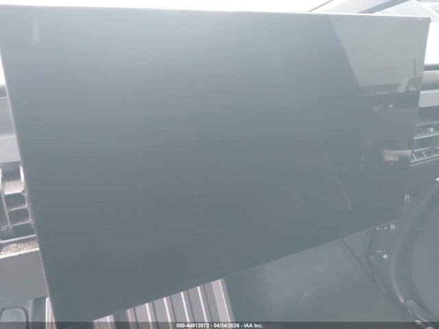 Tesla Cybertruck All-wheel Drive