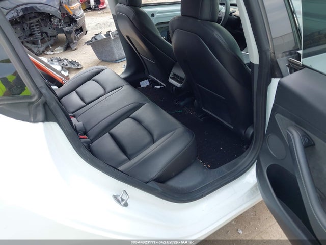 Tesla Model 3 Standard Range Plus Rear-wheel Drive