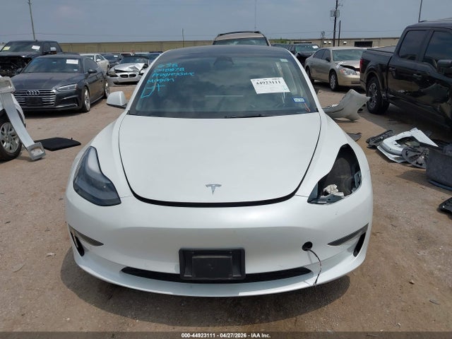 Tesla Model 3 Standard Range Plus Rear-wheel Drive