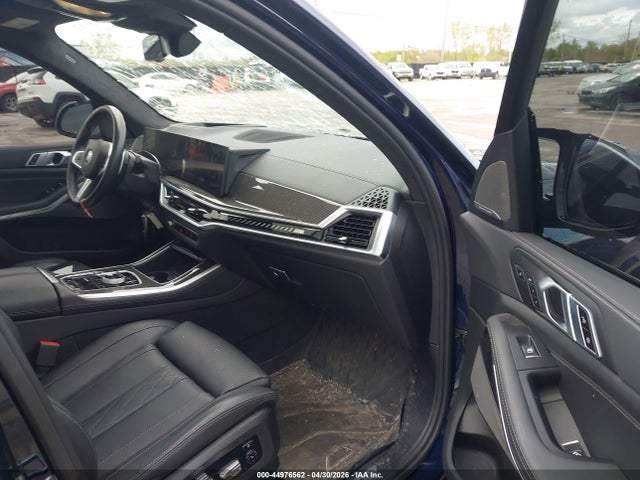 BMW X Series M60i