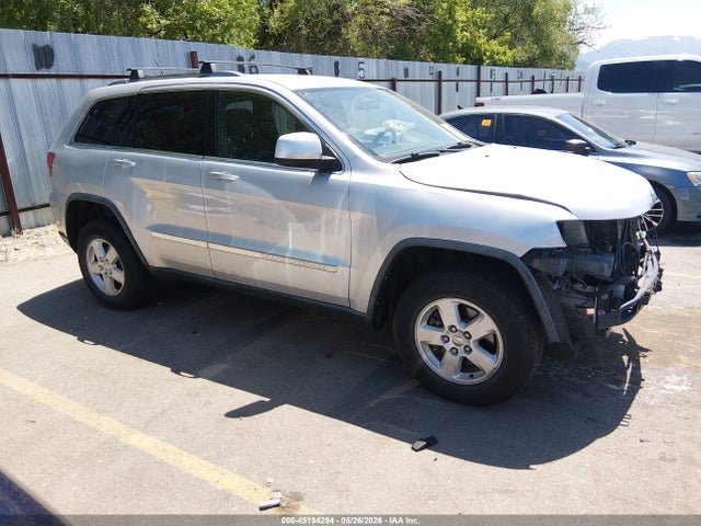 Salvage Jeep Grand Cherokee Image